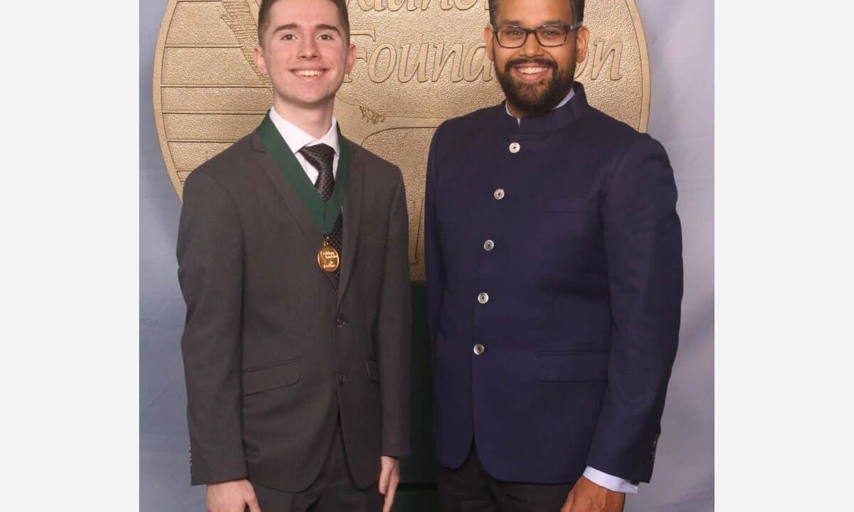 d fb b cb d ce c dc e jpeg