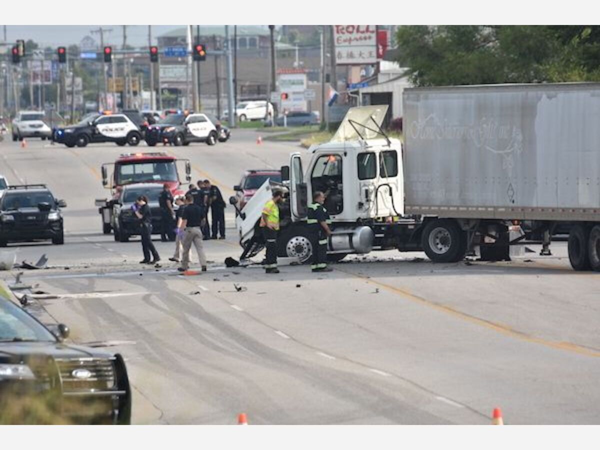 One person killed in crash on Elm Place | Broken Arrow Sentinel