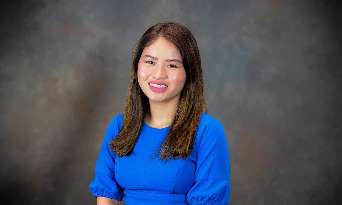 feeb b de f cb c jpeg