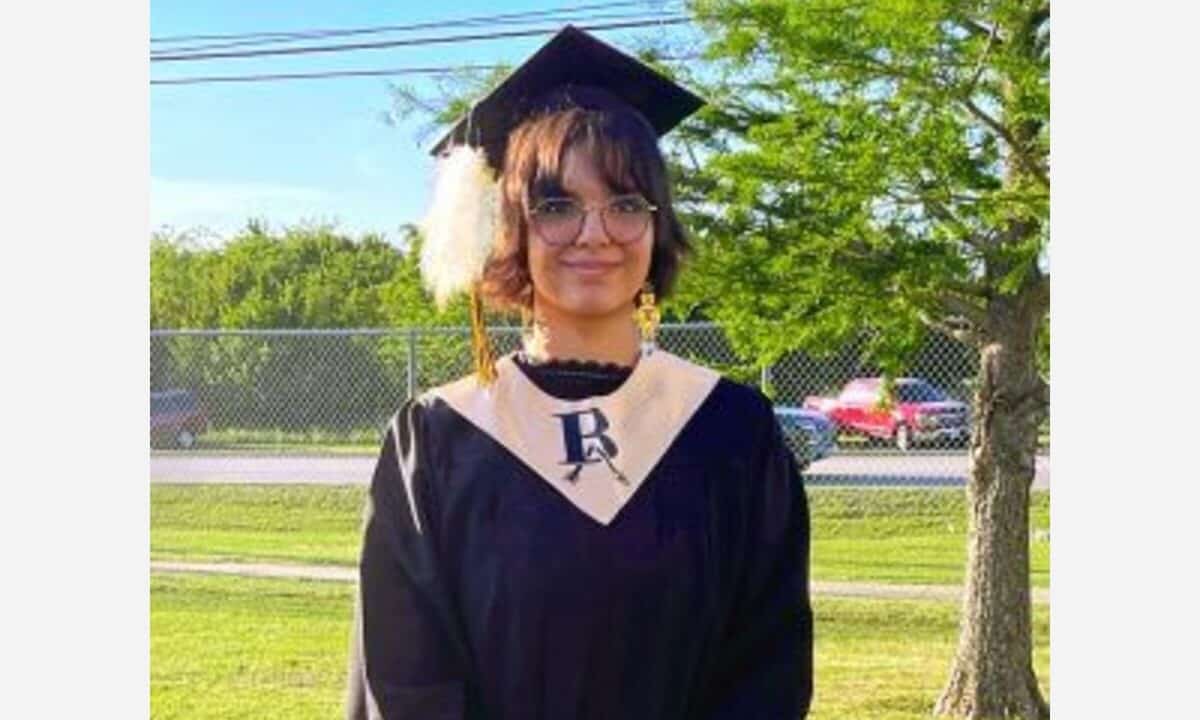 graduate lena black x jpg