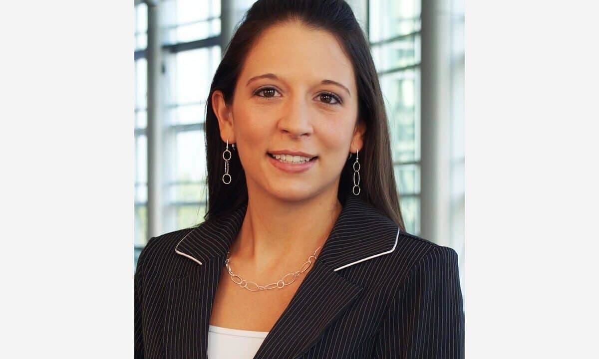 tara thompson baps jpg